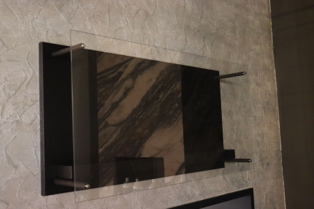 Настенный биокамин Firezo Taglio vetro 1400 Настенный биокамин Firezo Taglio vetro 1400